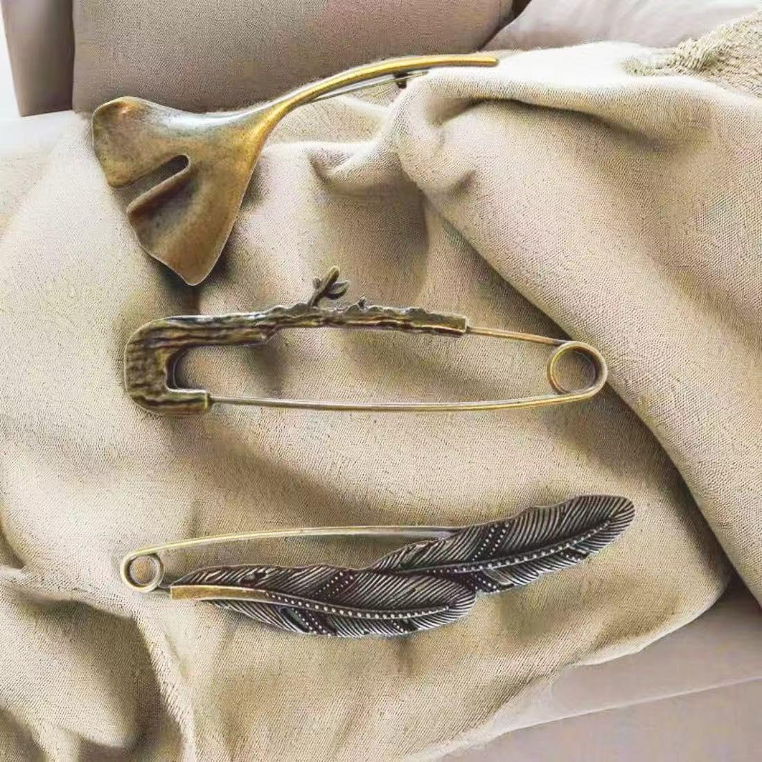 6 Pcs Large Safety Pins Retro Safety Pins Vintage Chic Brooch Pins Decorative for Clothes Scarf Shirt Blanket Shawl Cardigan Crafts Cloak for Women
